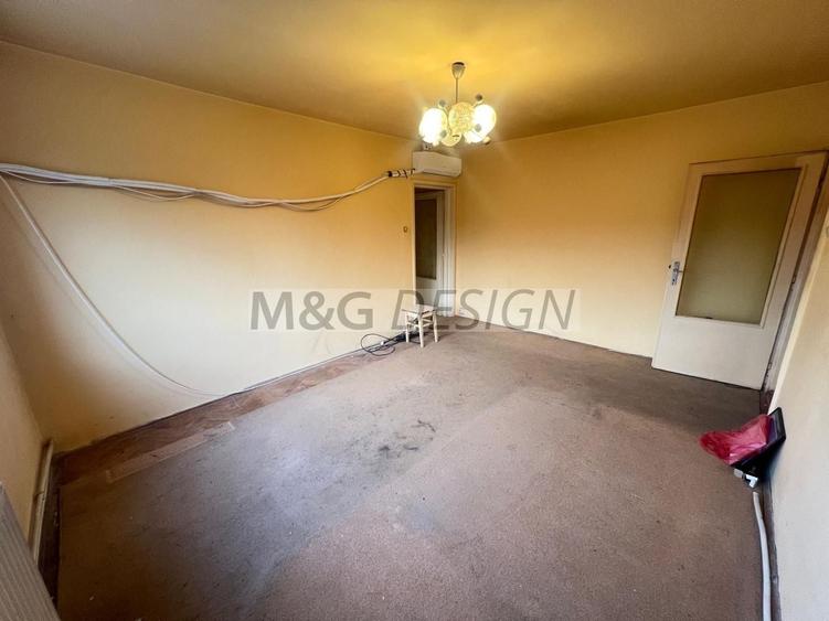 Apartament cu 3 camere semidecomandat în Șagului