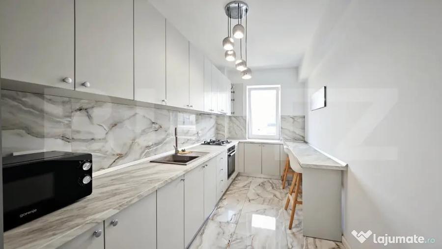 Apartament cu 2 camere decomandat în Aeroport