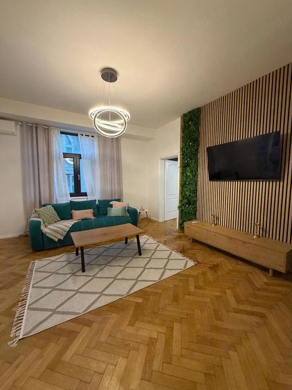 Apartament cu 3 camere decomandat în Unirii