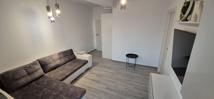 Apartament cu 2 camere semidecomandat în Gara
