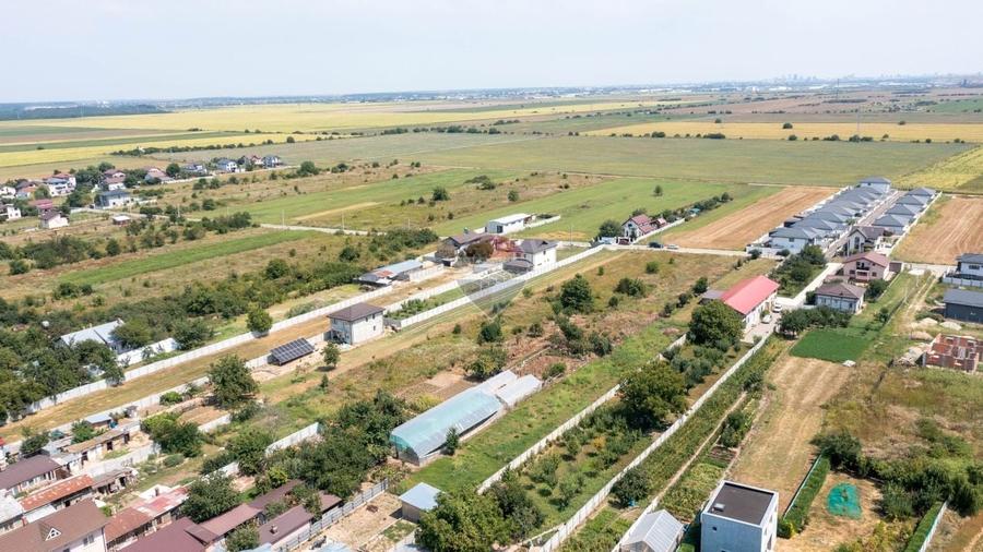 Teren Construcții intravilan de 1970 mp, în Zurbaua