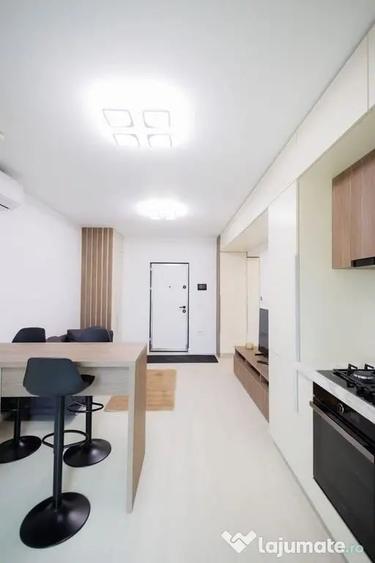 Apartament cu 2 camere semidecomandat în Central