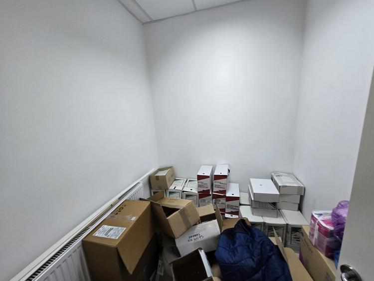 Spațiu comercial, de 90 mp, în Central