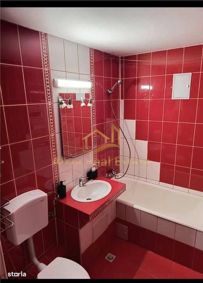 ALZZA REAL ESTATE-- Va propunem spre inchiriere apartament cu 2 camere - 3