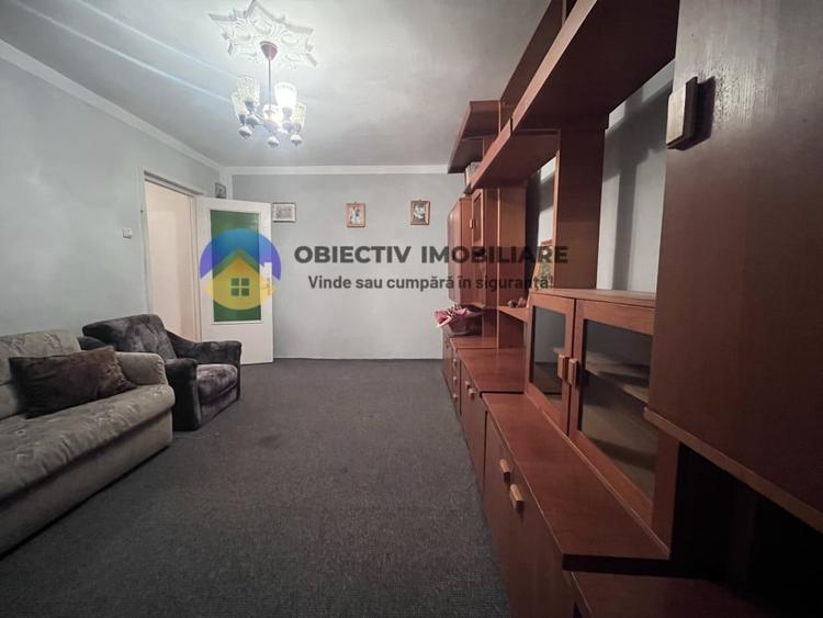 Apartament cu 2 camere decomandat, mobilat în Mărăței