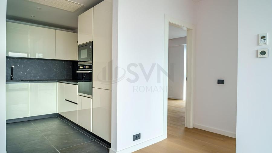 Apartament cu 3 camere semidecomandat, mobilat în Herăstrău