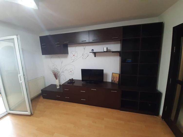 Garsonieră semidecomandată în Brazda lui Novac