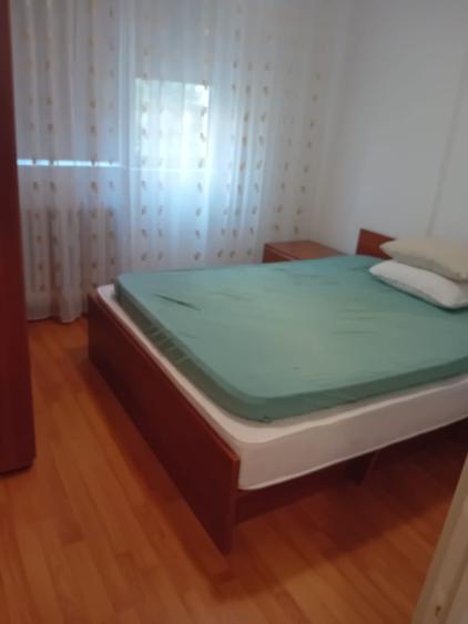 Apartament cu 2 camere semidecomandat în Pantelimon