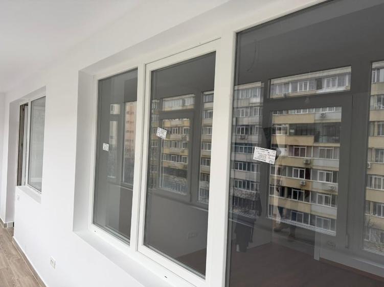 Apartament cu 3 camere semidecomandat în Iancului