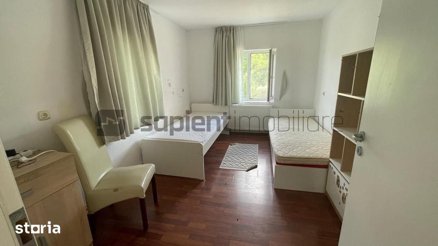 Casa spa?ioasa + Casa de oaspe?i. Ideala pentru 2 familii! - 13