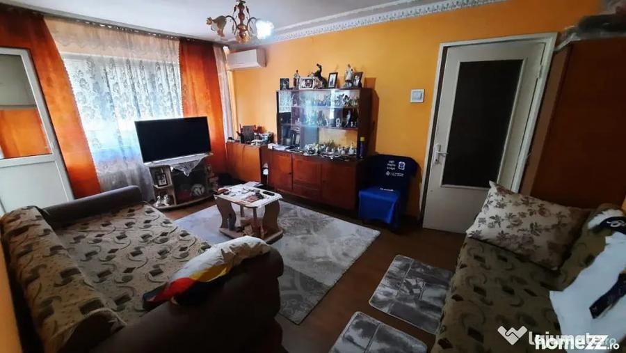 Apartament cu 2 camere semidecomandat în Viziru 1