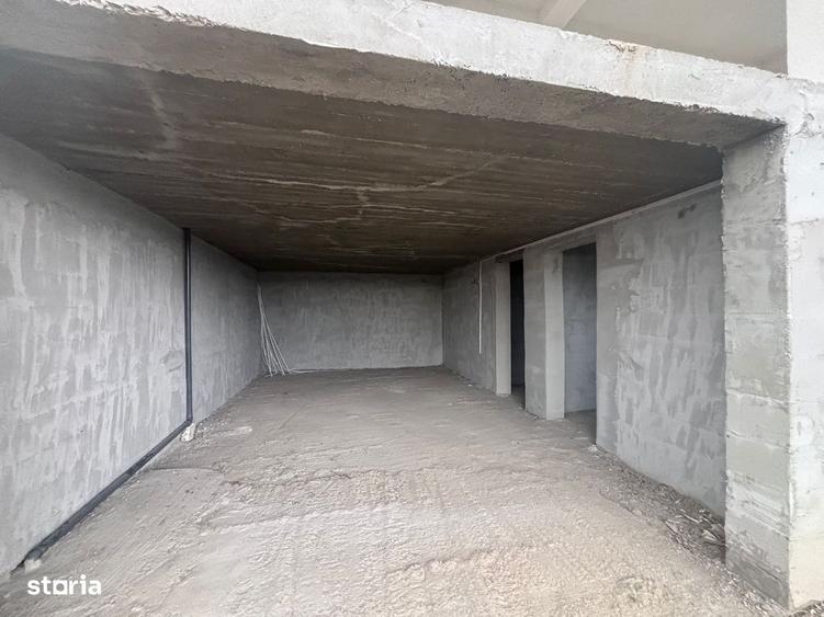 Casă cu 4 camere decomandat cu Teren 500 Mp în Nazna