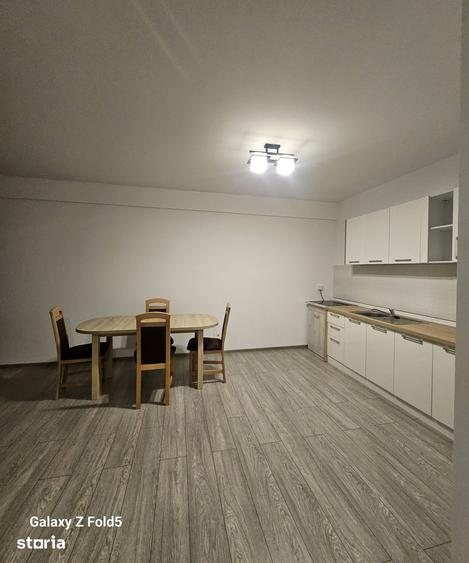 Apartament cu 2 camere semidecomandat în Iosia