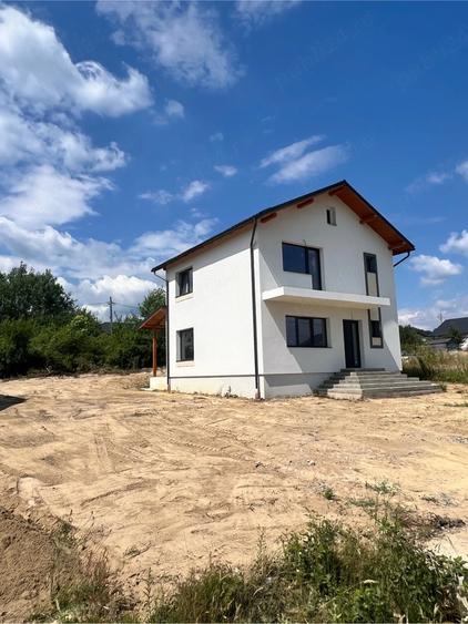 Casă cu Teren 500 Mp în Tăuții-Măgherăuș