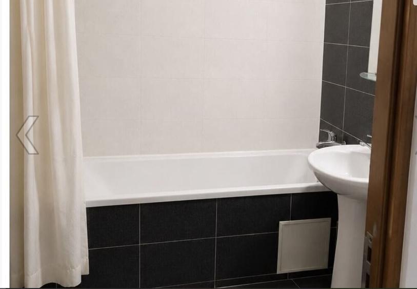 Apartament cu 3 camere semidecomandat în Liviu Rebreanu