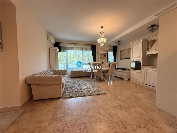 Apartament cu 3 camere decomandat în Copou