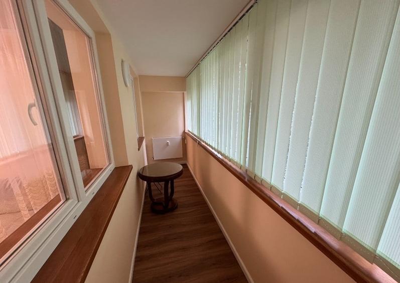 Apartament cu 2 camere semidecomandat, mobilat în Drumul Taberei