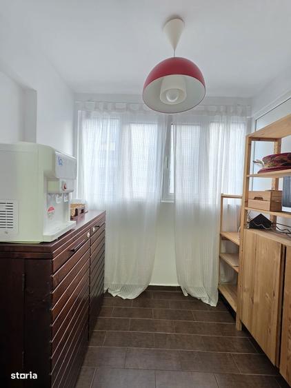 Apartament cu 3 camere decomandat, mobilat în Sălăjan