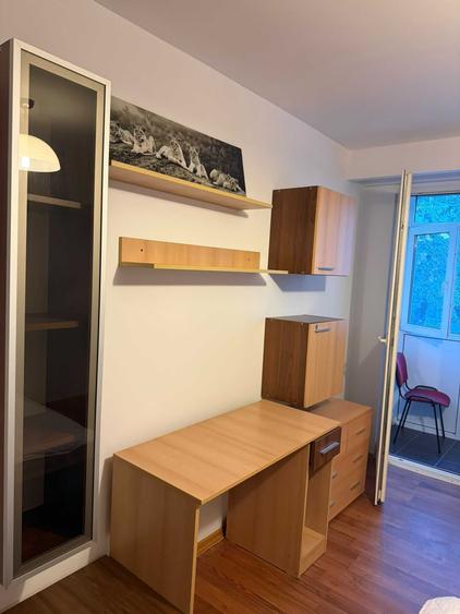 Apartament cu 2 camere decomandat în Drumul Taberei