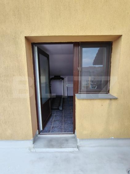 Casă individuală cu 7 camere cu Piscina în Mihai Viteazu