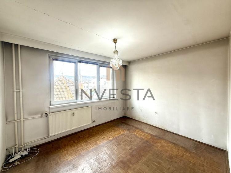 Apartament cu 3 camere semidecomandat în Grigorescu