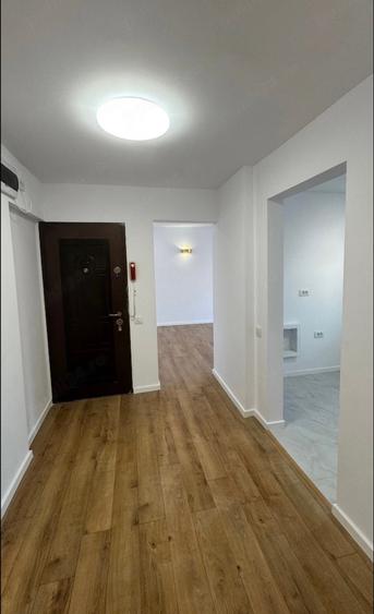 Apartament cu 3 camere în Ștefan cel Mare