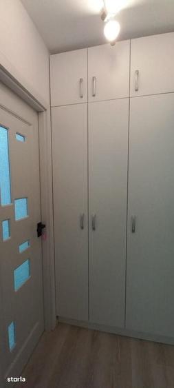 Apartament cu 2 camere semidecomandat în Vatra Luminoasă