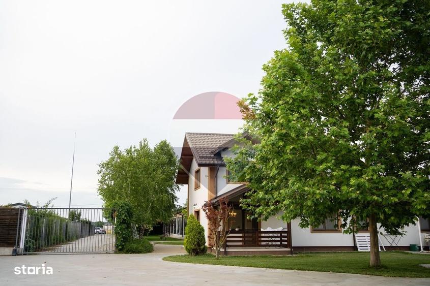 Spațiu comercial, de 850 mp, în Dumbrăveni