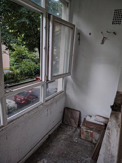 Apartament cu 2 camere semidecomandat în Drumul Taberei