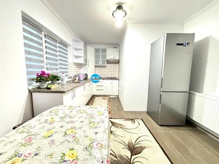 Casă individuală cu 5 camere cu Teren 1050 Mp în Ciurbești