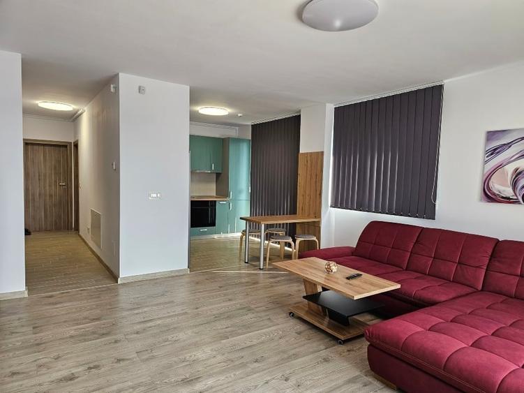 Apartament cu 2 camere decomandat, mobilat în Aradului