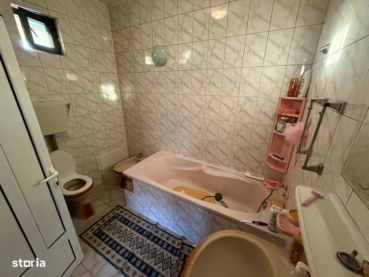 Vila individuala, d + p+2, 396mp utili, curte, garaj, centrala proprie - 13