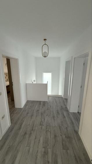 Casă cu 3 camere decomandat cu Teren 325 Mp în Burdujeni