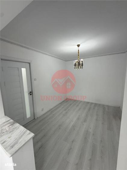 Apartament 3 camere, Semidecomandat, Zona Tomis Nord - 2