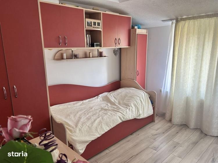 Apartament cu 3 camere în Ștefan cel Mare