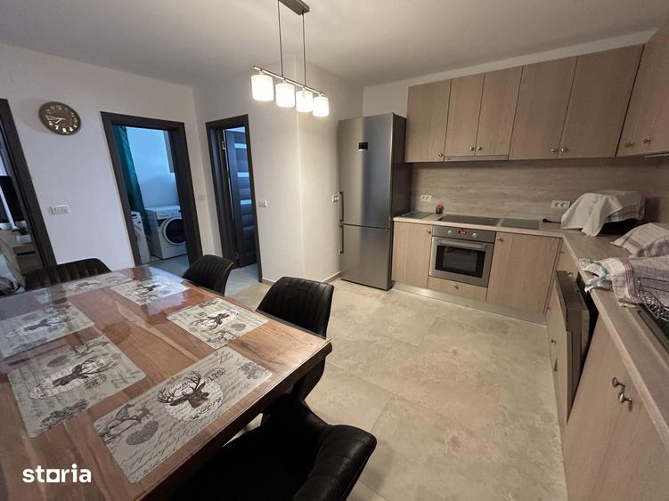 Casă cu 3 camere cu Teren 470 Mp în Central
