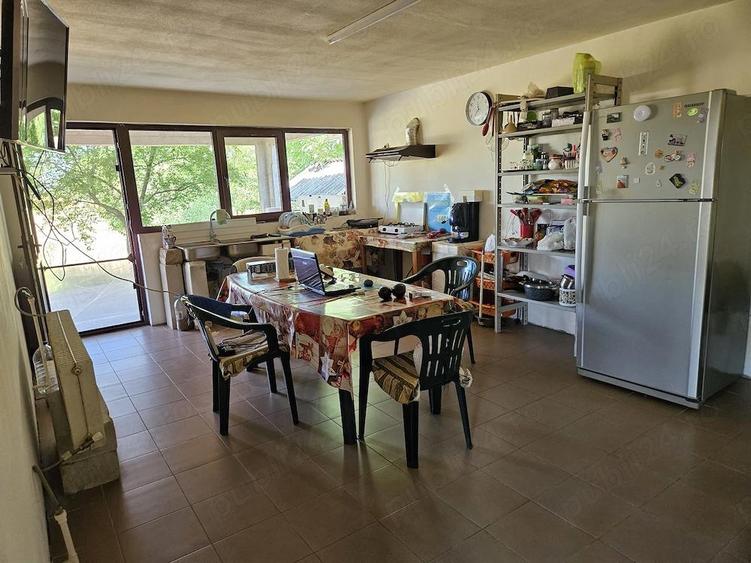 Casă cu 2 camere cu Teren 3442 Mp în Rusănești