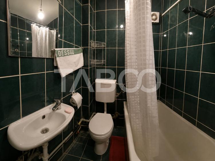 Apartament cu 3 camere semidecomandat, mobilat în Țiglari