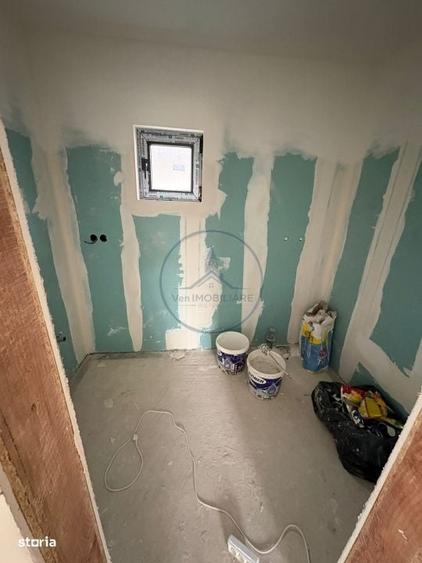 Casă cu 4 camere cu Teren 300 Mp în Central