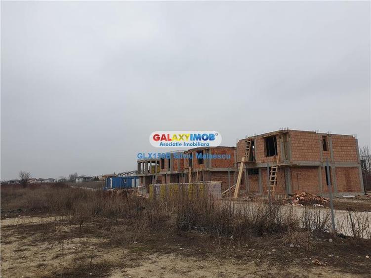 Teren Construcții intravilan de 969 mp, în Odăi