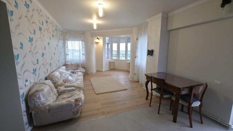 Apartament cu 3 camere decomandat în Valea Moșneagului