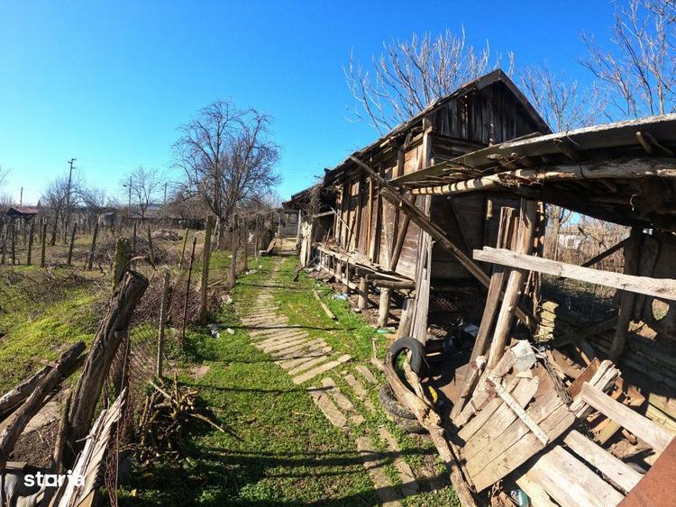 Teren de 970 mp, în Stănești