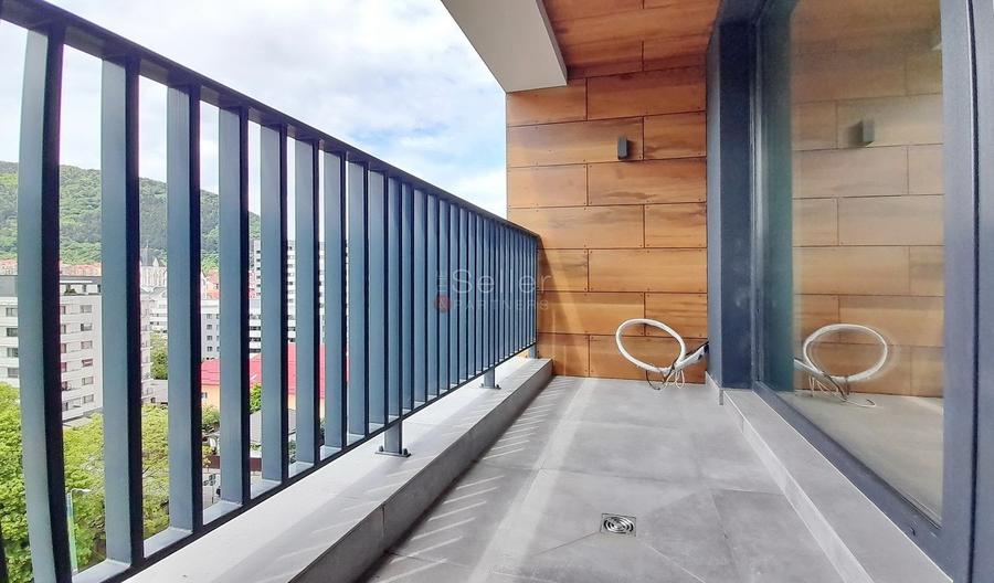 Apartament cu 2 camere decomandat în Astra