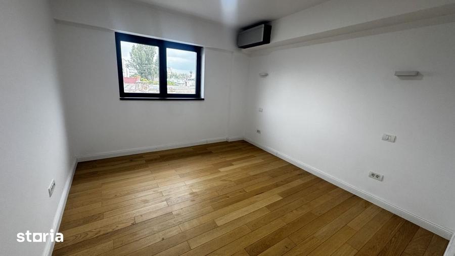 Apartament cu 3 camere în Dorobanți