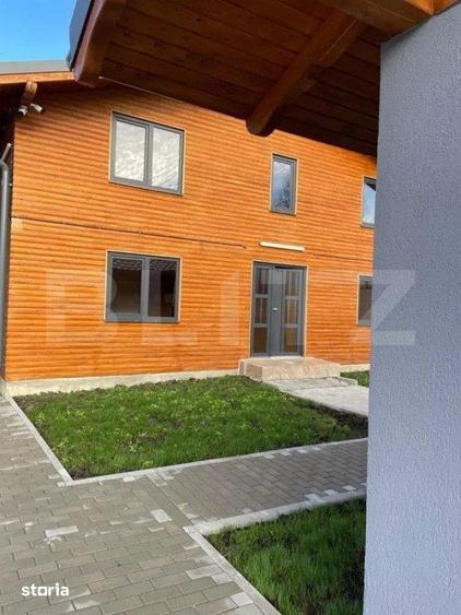 Casă cu Teren 400 Mp în Râmeț