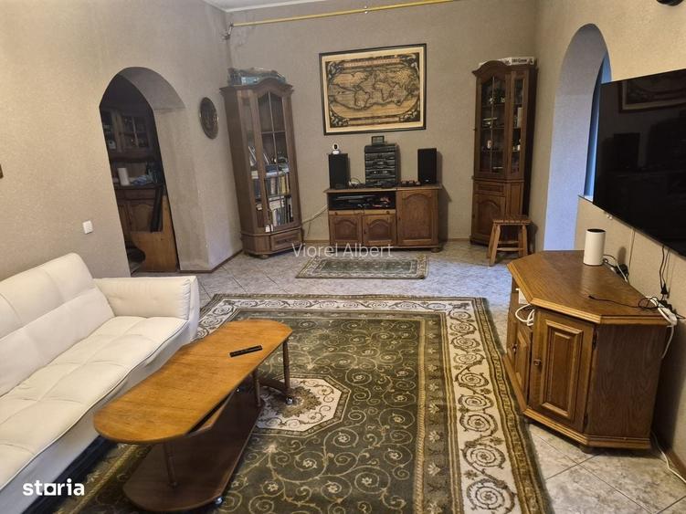 Proprietar - Casa de vanzare in Campina langa Scoala de Politie