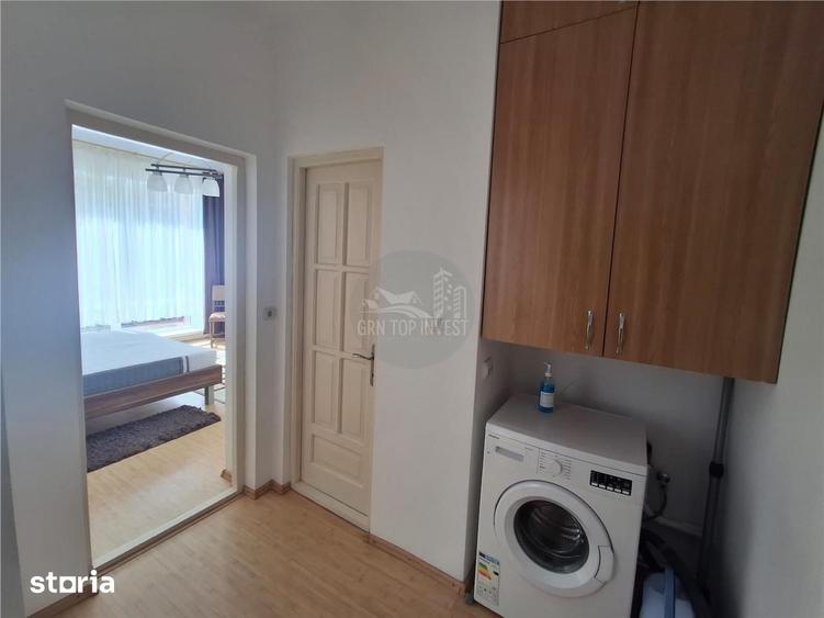 Apartament cu 4 camere în Central