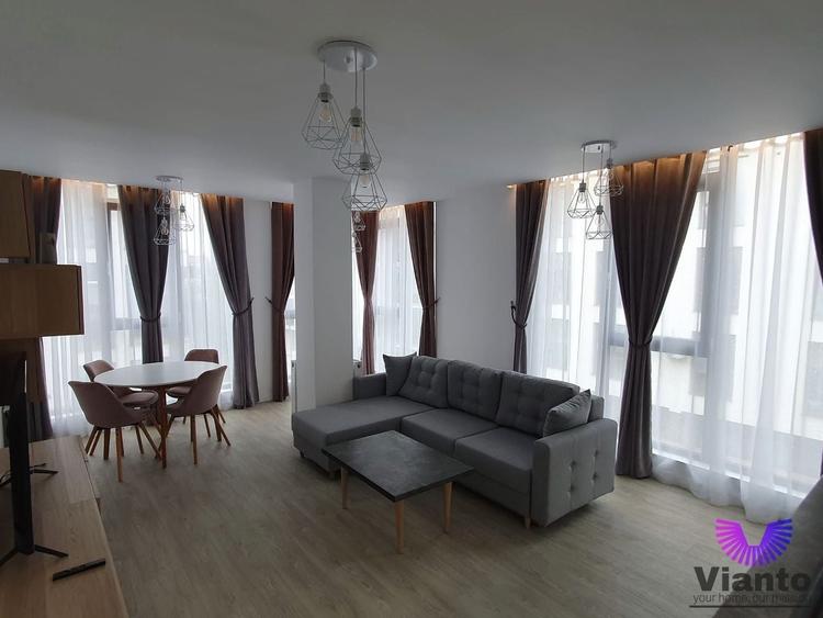 Apartament cu 3 camere decomandat, mobilat în Șelimbăr