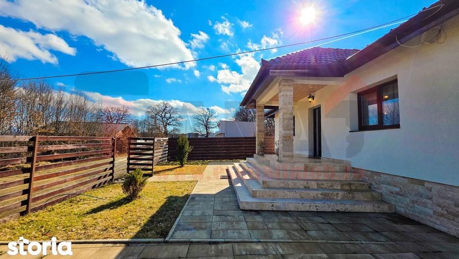 Casă cu 2 camere cu Teren 692 Mp în Șelimbăr