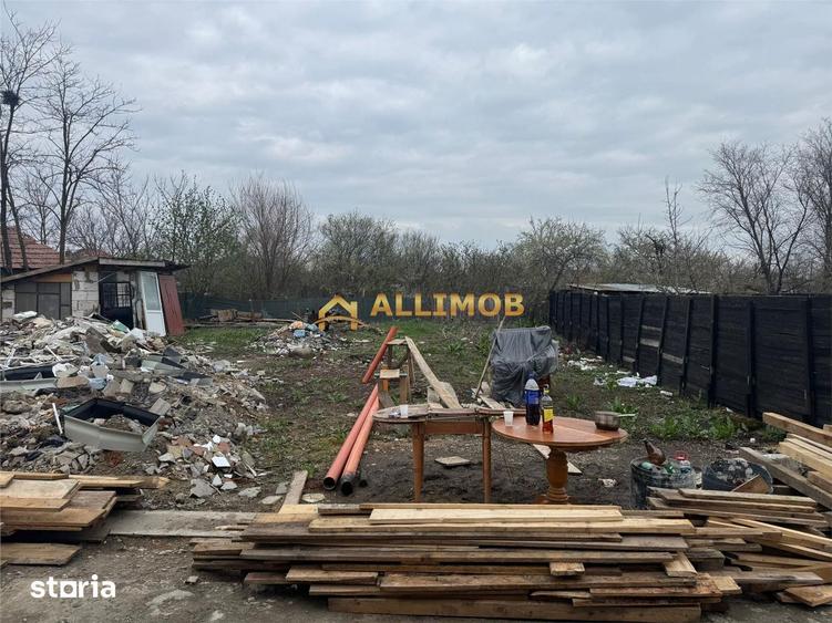 Casă cu 3 camere cu Teren 692 Mp în Fulga